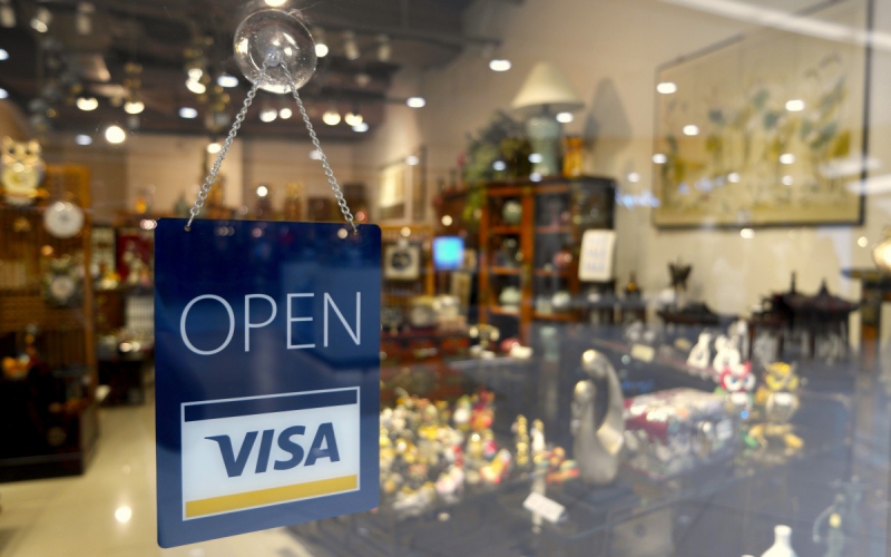 magasin-GORBIO-min_open_sign_visa_sign_open_store_sign_visa_credit_card_business-810443